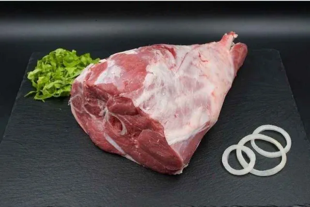 [00000355] Gigot d’agneau raccourci 1Kg